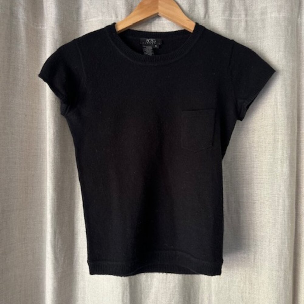 100% Cashmere. BCBG Black Short Sleeve Tee. Small